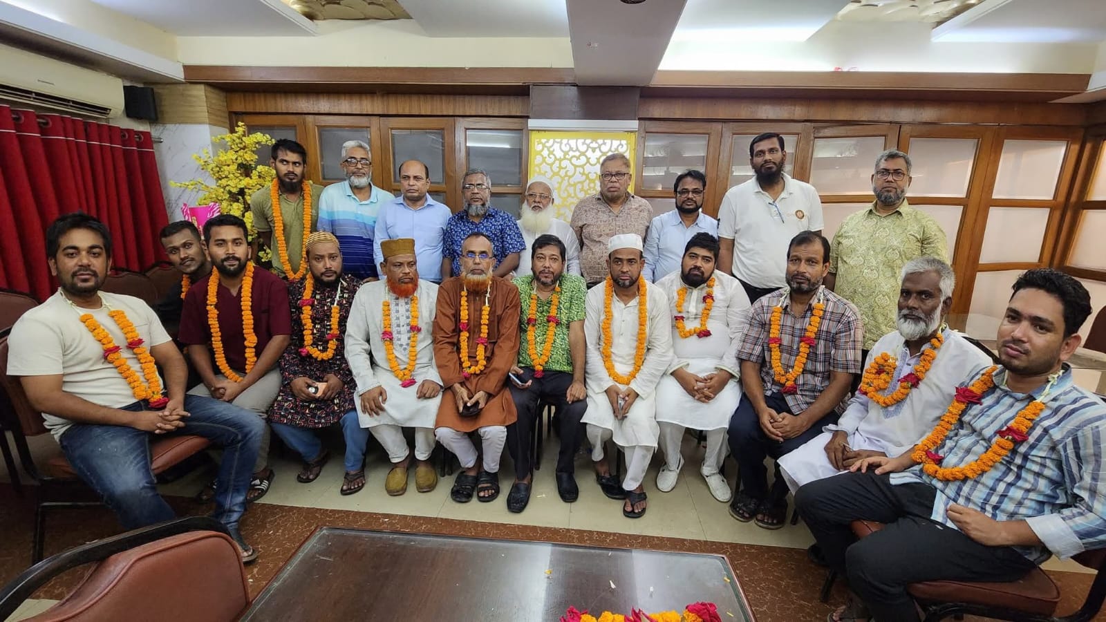 পুলিশ ও উপদেষ্টার ভাইয়ের মামলা থেকে জামিনে মুক্তি পেলেন মুরাদনগর বিএনপির ১৩ নেতাকর্মী